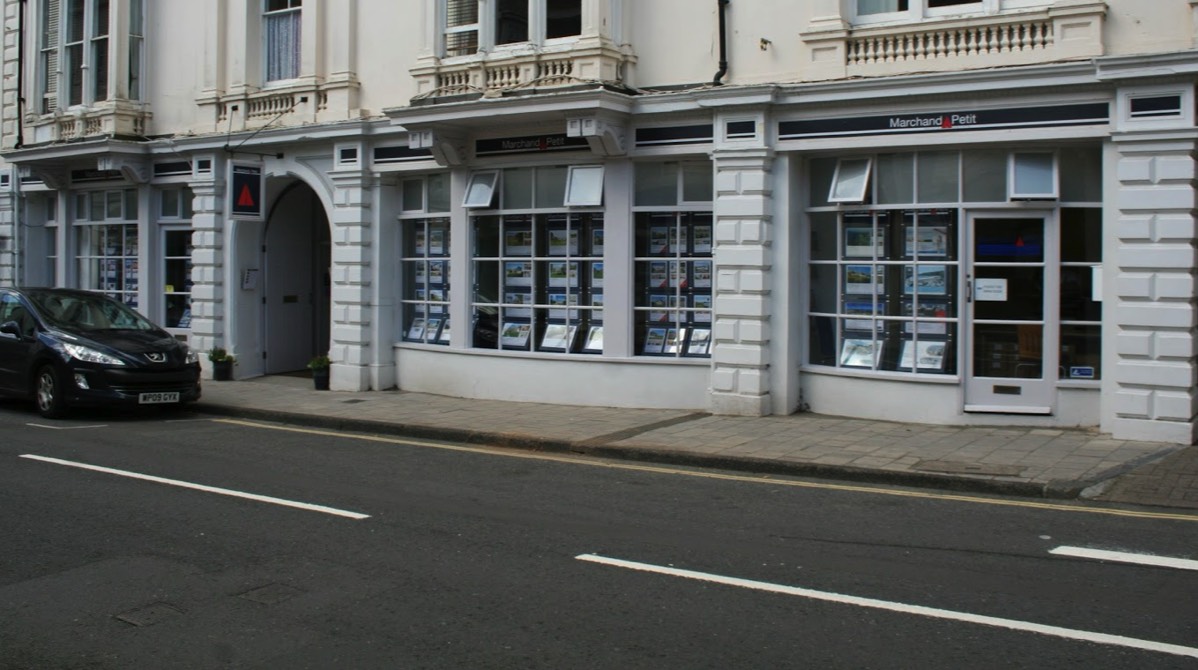 Stacks Image 370